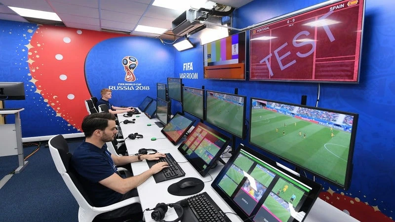 Situations where VAR technology is applied to assist referees